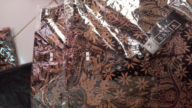 Seragam Keluarga Batik Couple Terbaru