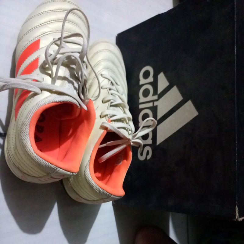 preloved sepatu bola anak adidas uk 36