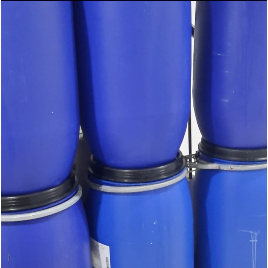 Drum bekas 160 kg bahan kuat plastik biru