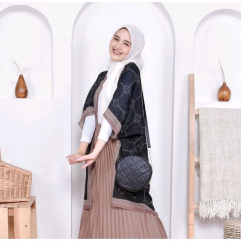 OUTER SCARF WANITA PREMIUM MOTIF MOTIF TERBARU 2022-KMO 1