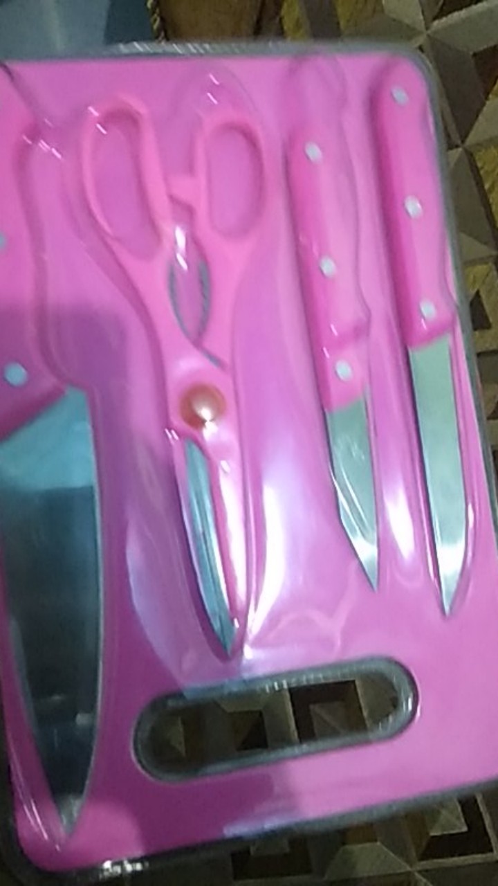 Pisau Set + Telenan Warna Cerah 5 In 1