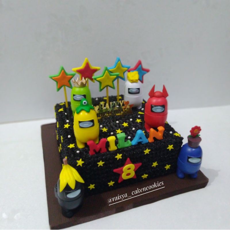 

kue ulang tahun among us