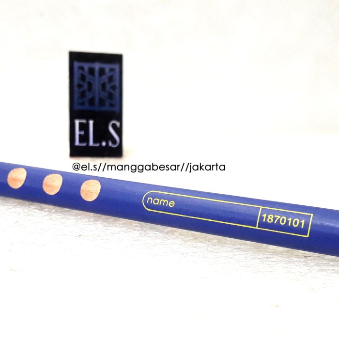 

Gaya Lyra Groove Graphite Pencil Jumbo Terbatas