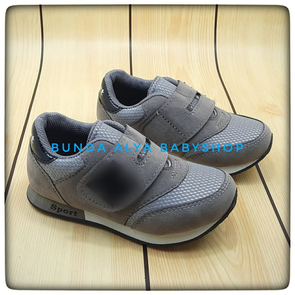 Sepatu Anak Laki Usia 5 6 Tahun Sneakers ABU Size 29 - 31 - Sepatu Anak Cowok Cewek Sporty Anti Licin