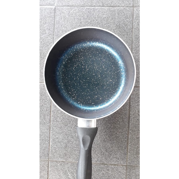 Maxim GAL18SP – Galaxy 18 cm Sauce Pan with Cover