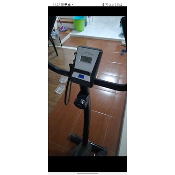 Sepeda Statis merk.Berwyn by ace hardware