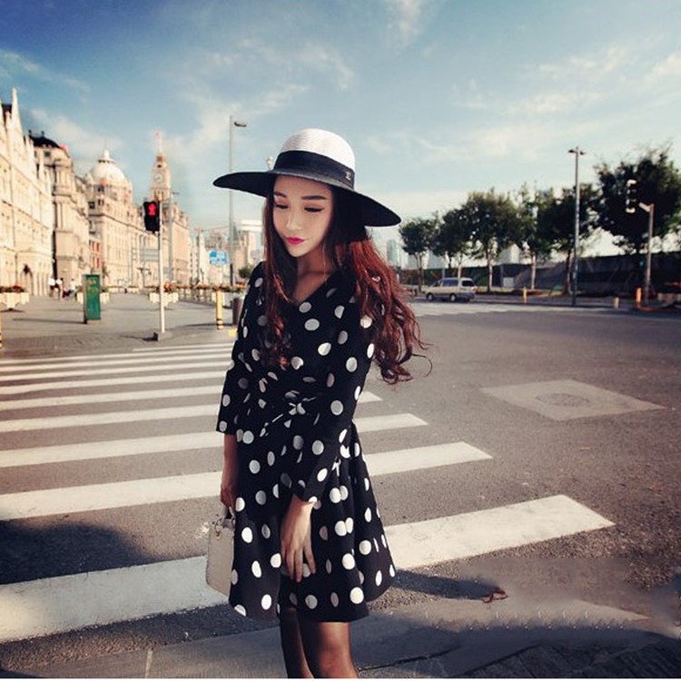 Dress Hepburn Mini V-Neck Lengan Panjang Motif Polkadot Gaya Korea/Eropa untuk Wanita/Musim Semi