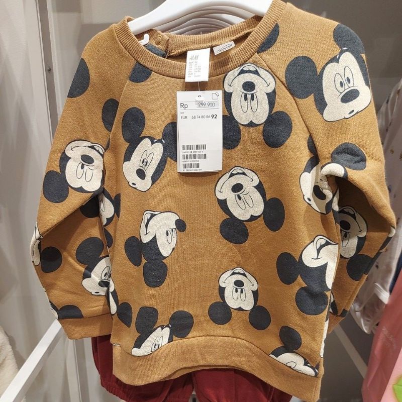 NEW H&M BABY SWEATER MOTIF MICKEY