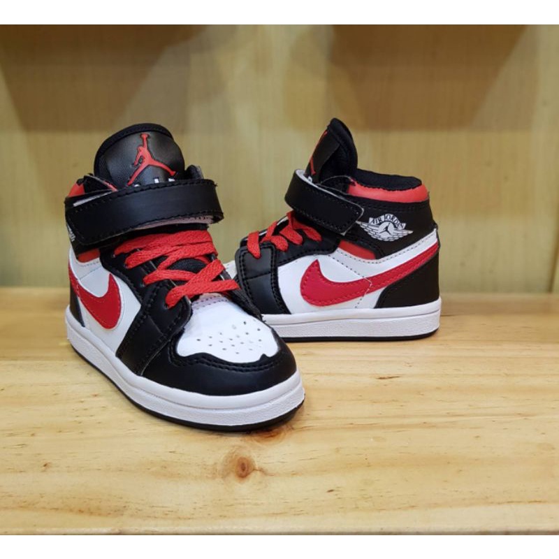 Sepatu Anak Laki dan Sepatu Sneakers Anak Perempuan Jordan Kids Sepatu Anak Laki Laki 10 Tahun Sepatu Anak Sneakers Laki Laki Perempuan Nike Jordan High Grade Original Sepatu Jordan Anak Laki Laki Sepatu Jordan Original Sepatu Anak Laki 1 Tahun