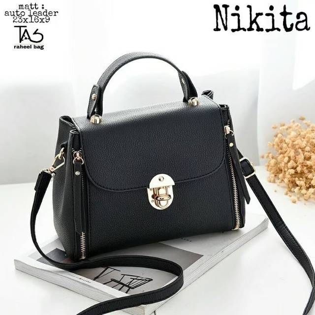 Tas wanita model terbaru/kekinian