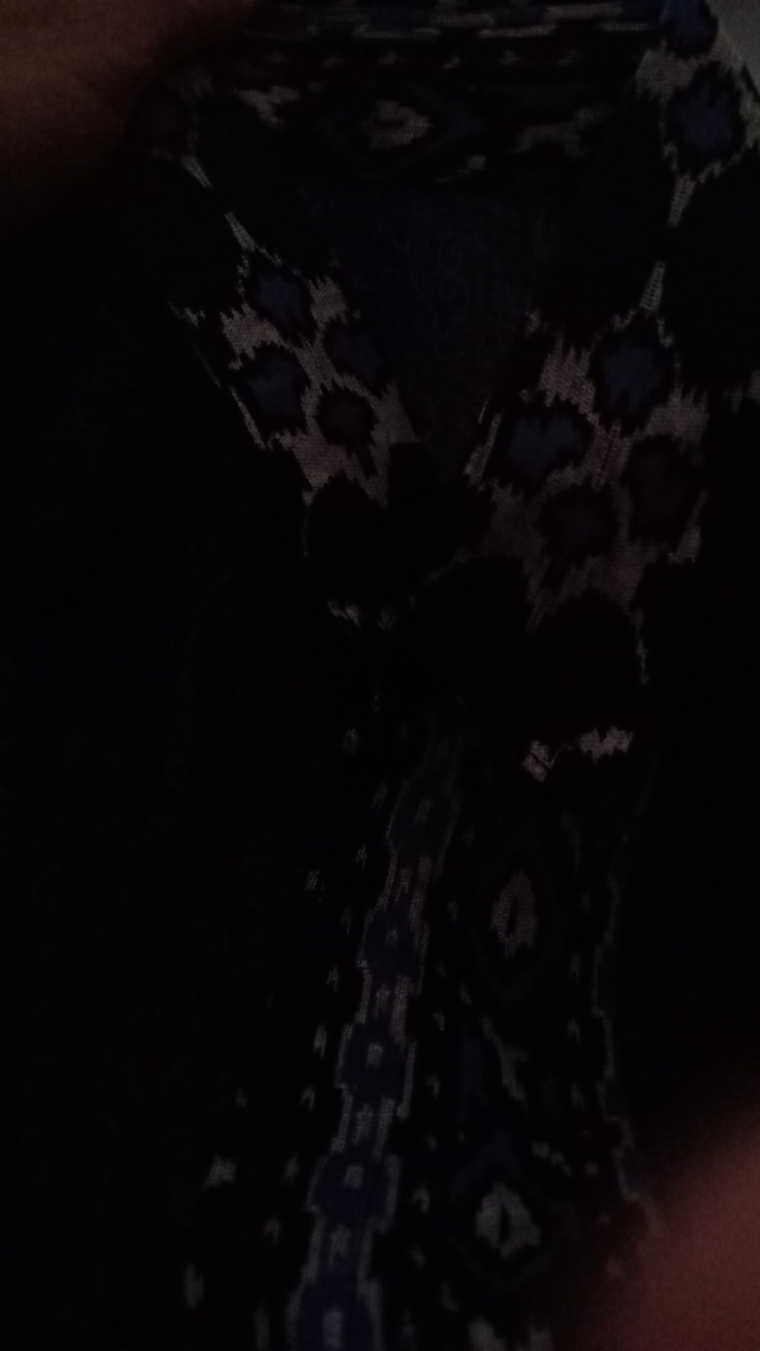 Baju Batik Pria Kemeja Batik Slim Fit Modern Lengan Panjang Corak Motif Unik Luigi Batani - Lb 438