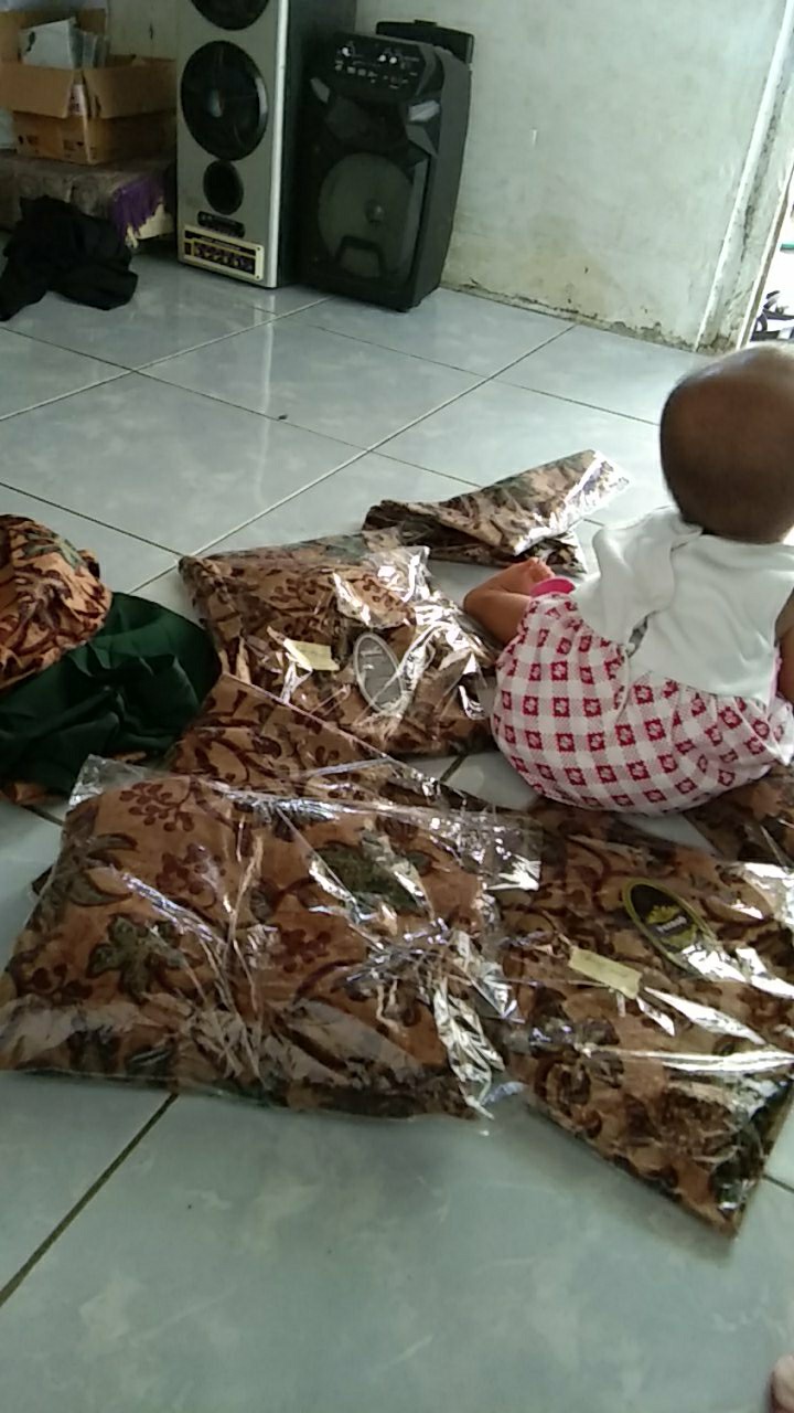 Maura Couple - Sania Ruffle Batik Couple Jumbo Ori Ndoro Jowi Dnt Garansi Termurah Shopee - Solo