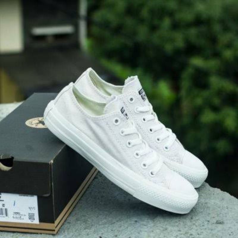 SEPATU CONVERSEE ALL STAR FULL WHITE | SEPATU CONVERSE PRIA WANITA FULL WHITE