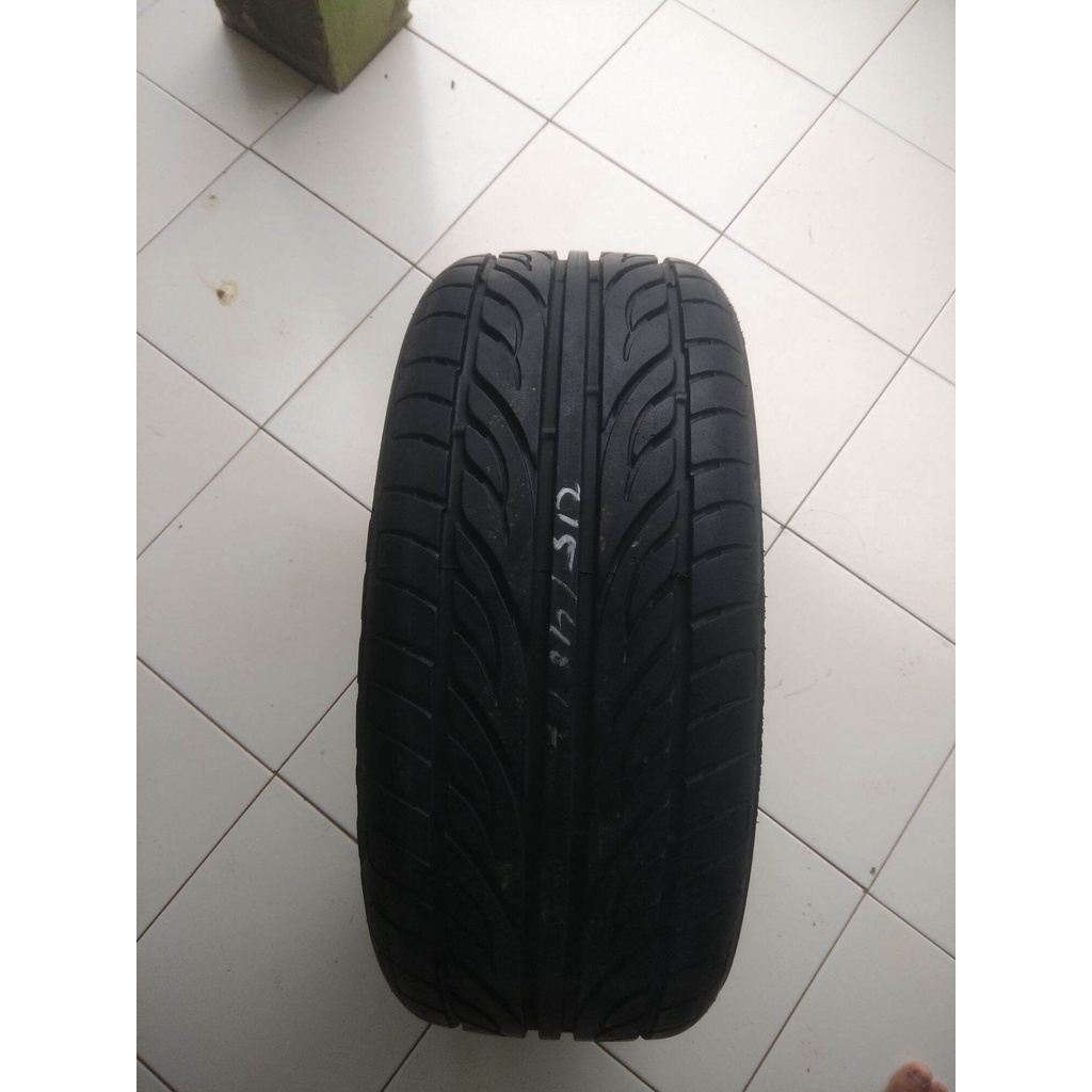 Ban mobil second ukuran  215/40 R17 ban mobil ring 17 bekas berkualitas