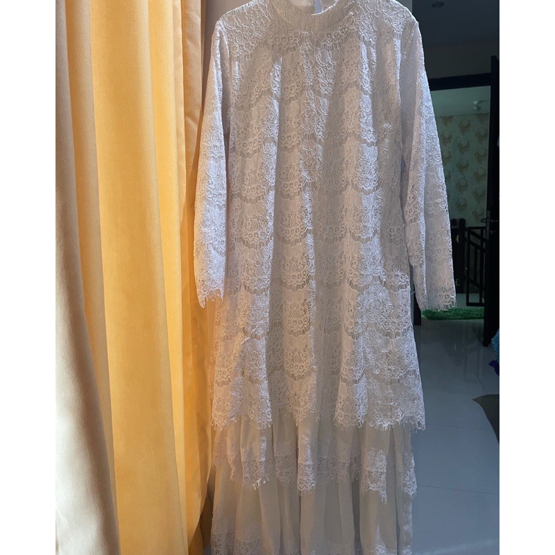 preloved gamis syari putih