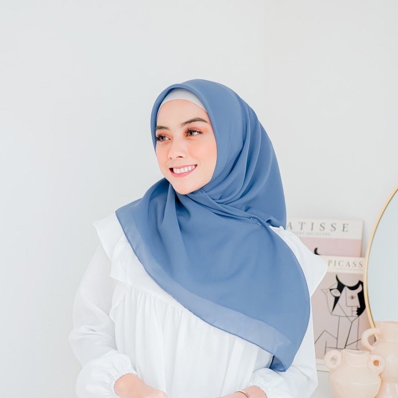 hijab segi 4 bella laser/hijab instan polycottoon lasercut/Khimar instan/jilbab instan/110x110cm-Denim