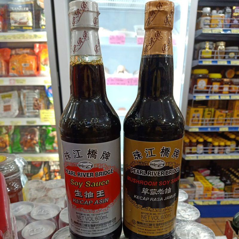 

[Bumbu] [Botol] 600ml Pearl River Bridge Mushroom / Ori Soy sauce / Kecap Rasa Jamur / Asin