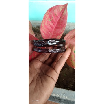 GELANG AKAR BAHAR MERAH BODY HITAM ASLI, TEMBUS CAHAYA