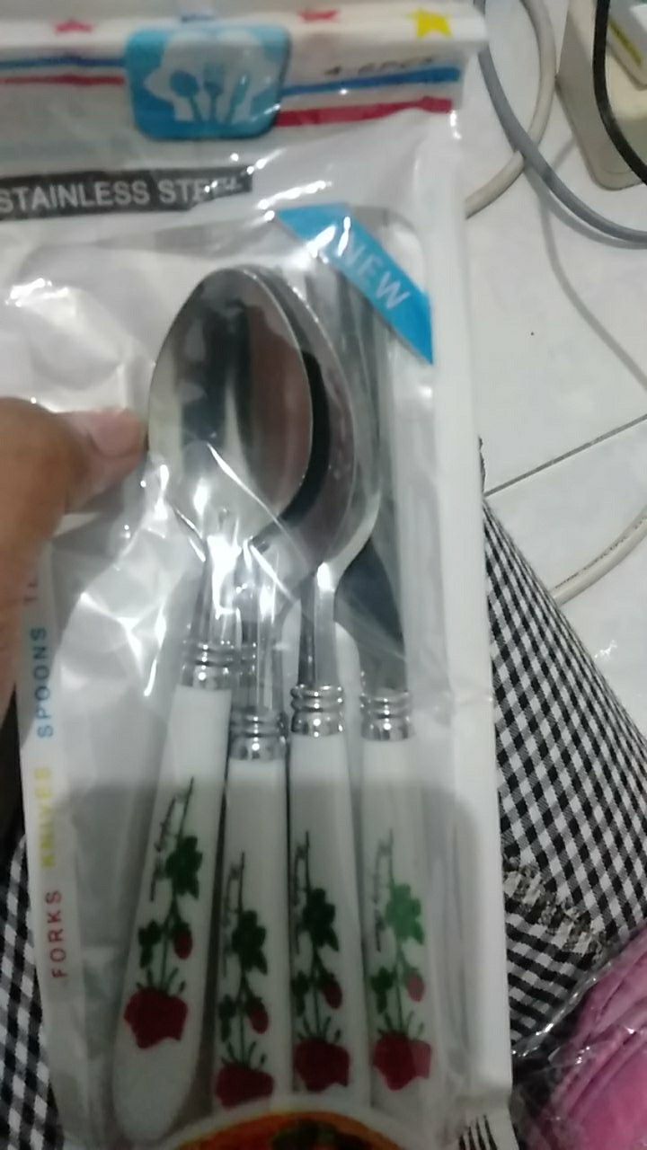 Set Alat Makan Motif Bunga Cantik Sendok Garpu Pisau Sendok Teh Komplit 4pcs In 1