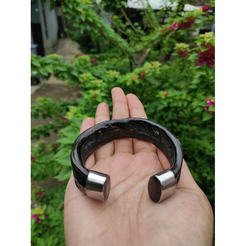 gelang akar bahar merah body hitam