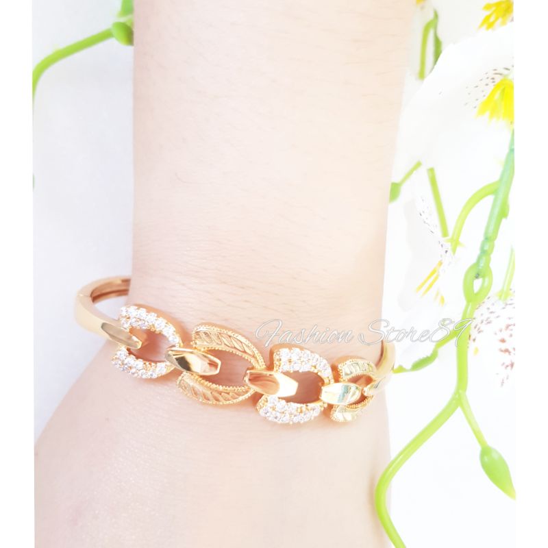 Gelang Bangle Fashion Xuping Yaxiya Perhiasan lapis emas 18k impor Fashion Gelang Bangle kait