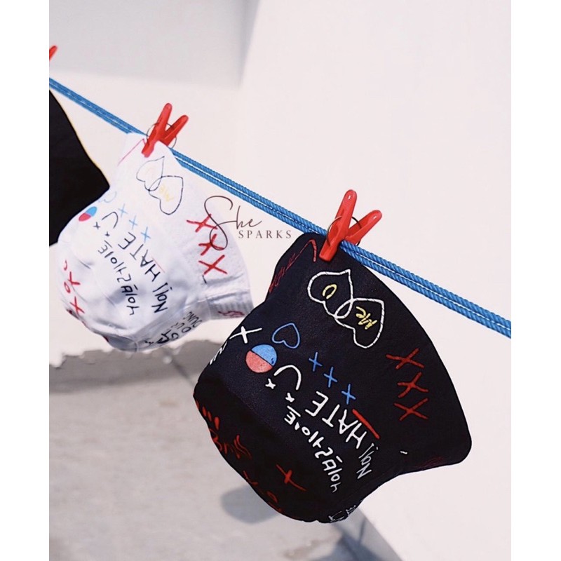 She Sparks - Graffiti Bucket Hat