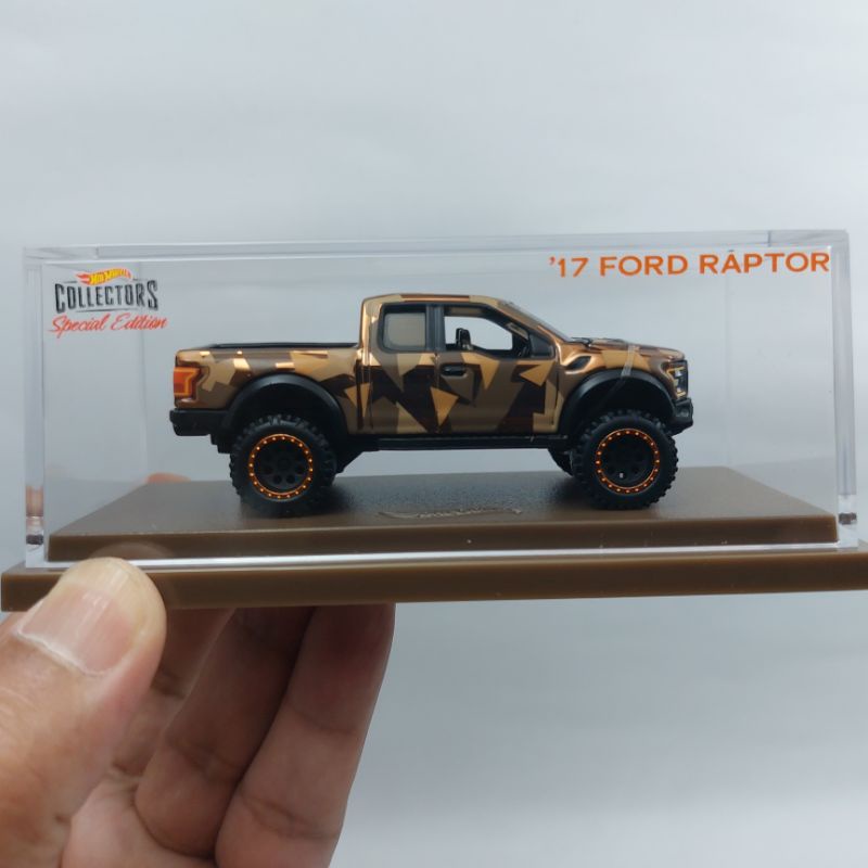 Hot Wheels 2021 RLC - 17 Ford Raptor