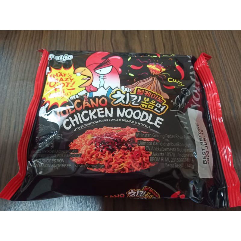 

MIE PALDO VOLCANO CHICKEN HOT MIE KOREA RAMEN 140G