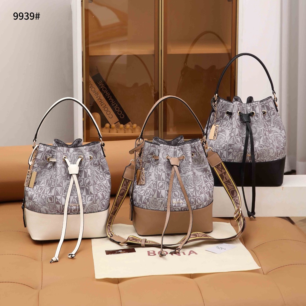 BO Rosie Bucket Bag Small #9939 New