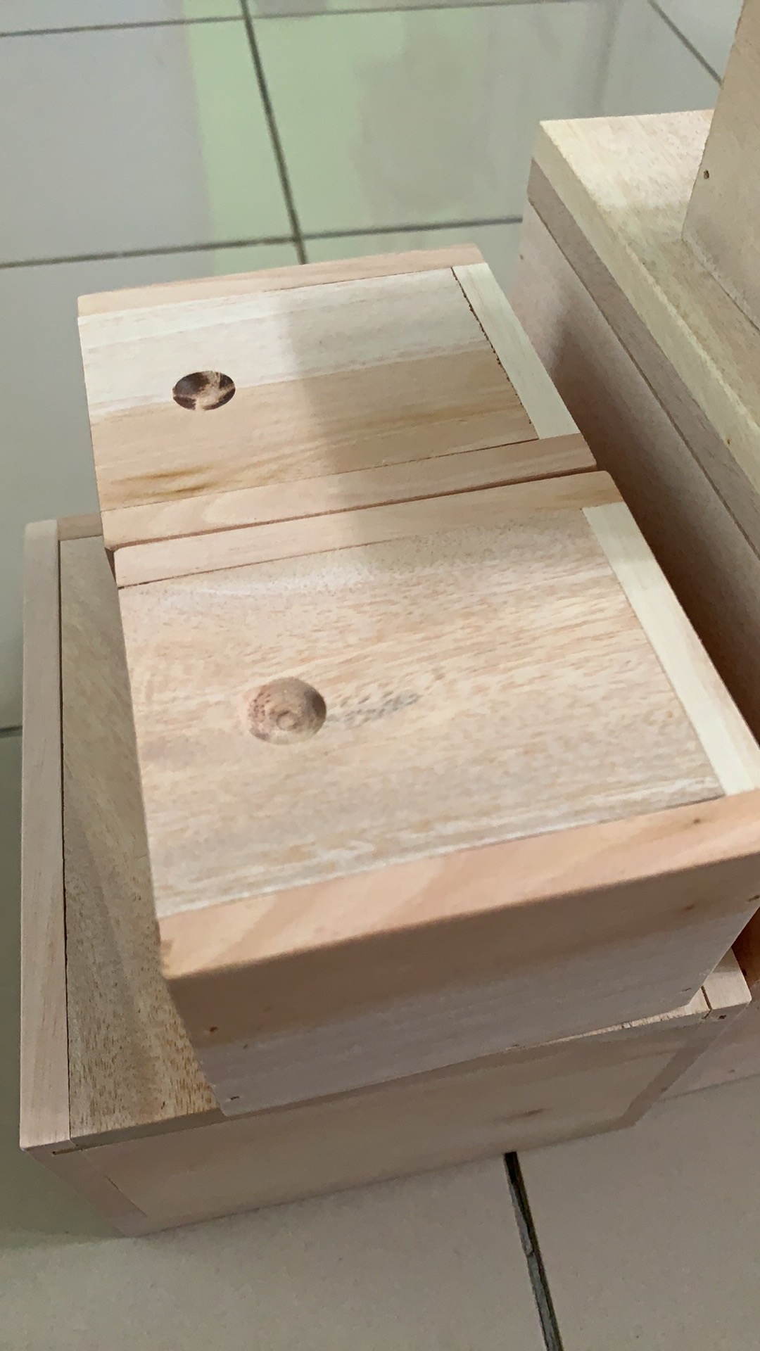 Box Kayu Uk Dlm 7x6x4