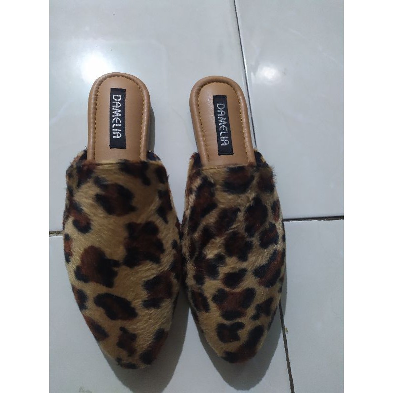 Damelia Shoes Wanita