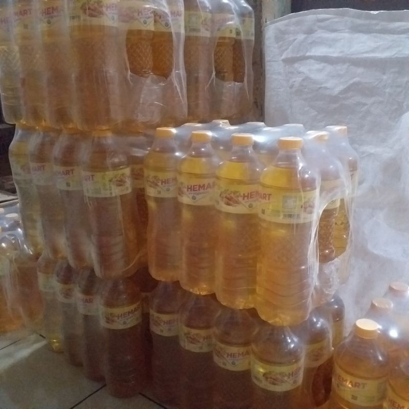 

Minyak goreng hemart 1liter
