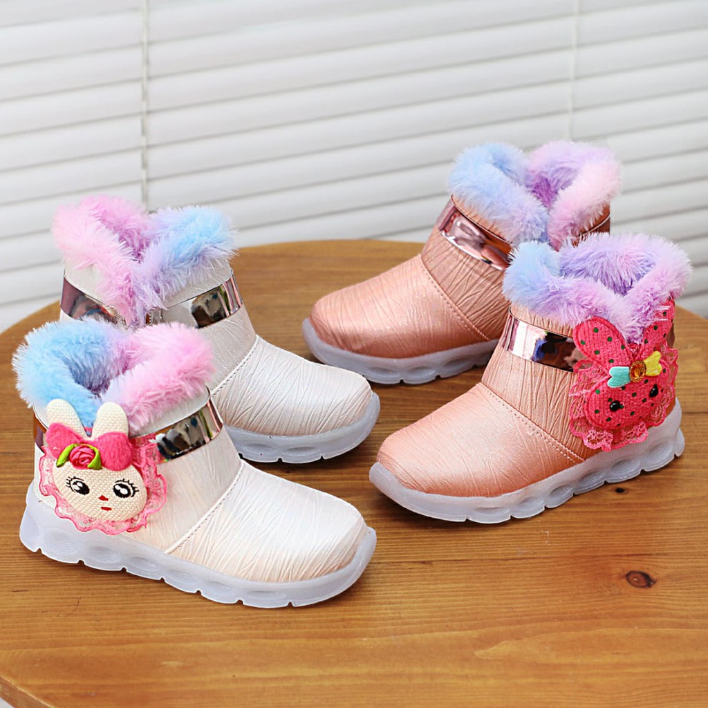 Sepatu Boots Anak Perempuan Rabbit Karakter DDKY