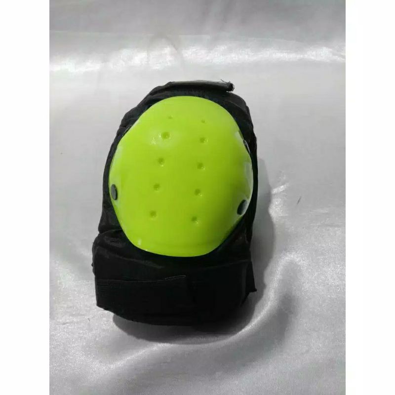 DEKER INLINE SKATE / Pelindung Lutut Sikut Bersepeda Sepatu Roda dewasa Murah