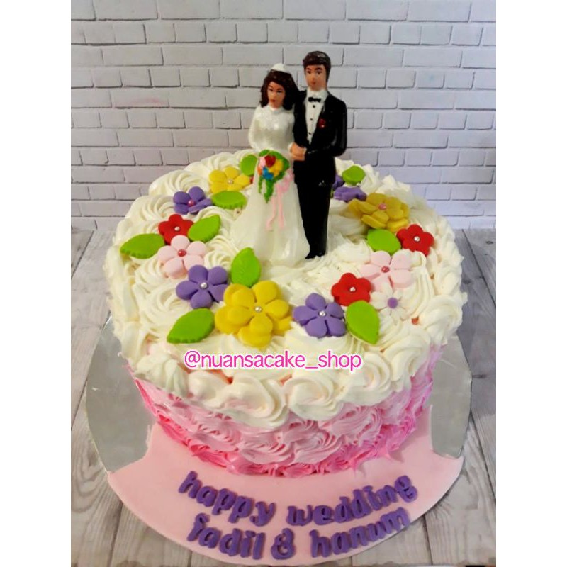 

WEDDING CAKE (blackforest)