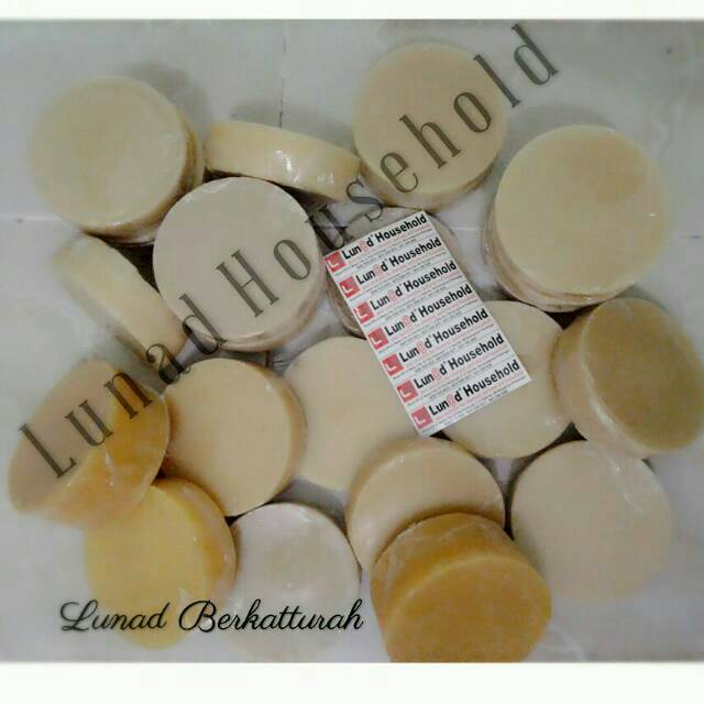 Beeswax / Lilin Lebah  (1kg)