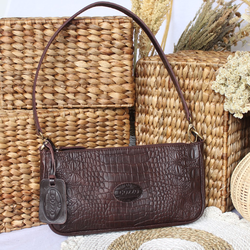 NEW !! TAS TANGAN / CLUTCH WANITA KULIT ASLI EMBOS CROCO NEBULA COKLAT TUA / FREE GRAVIR NAMA DI TAS