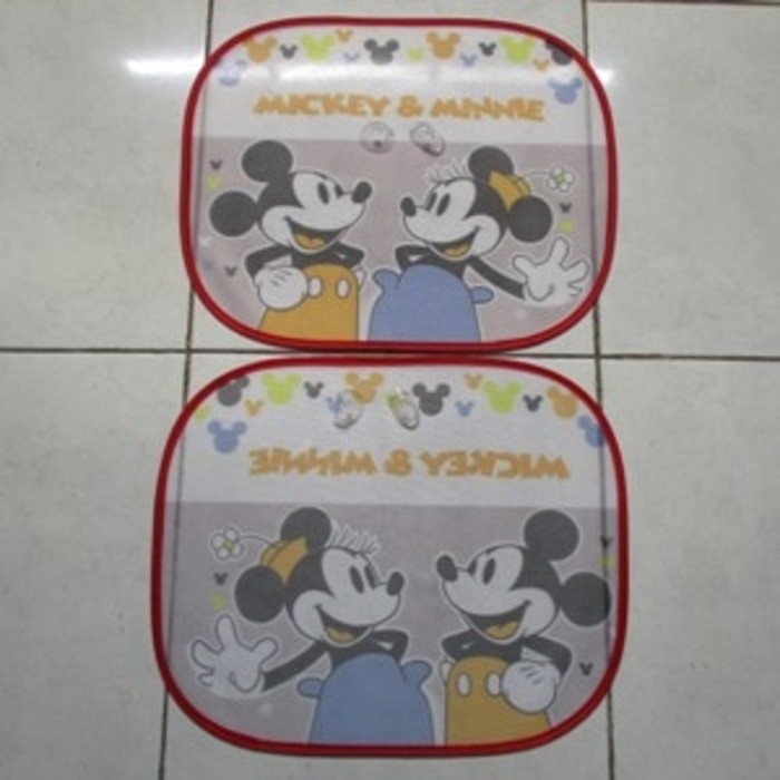 Tabir Surya Jendela Mobil Karakter UK 36x45cm