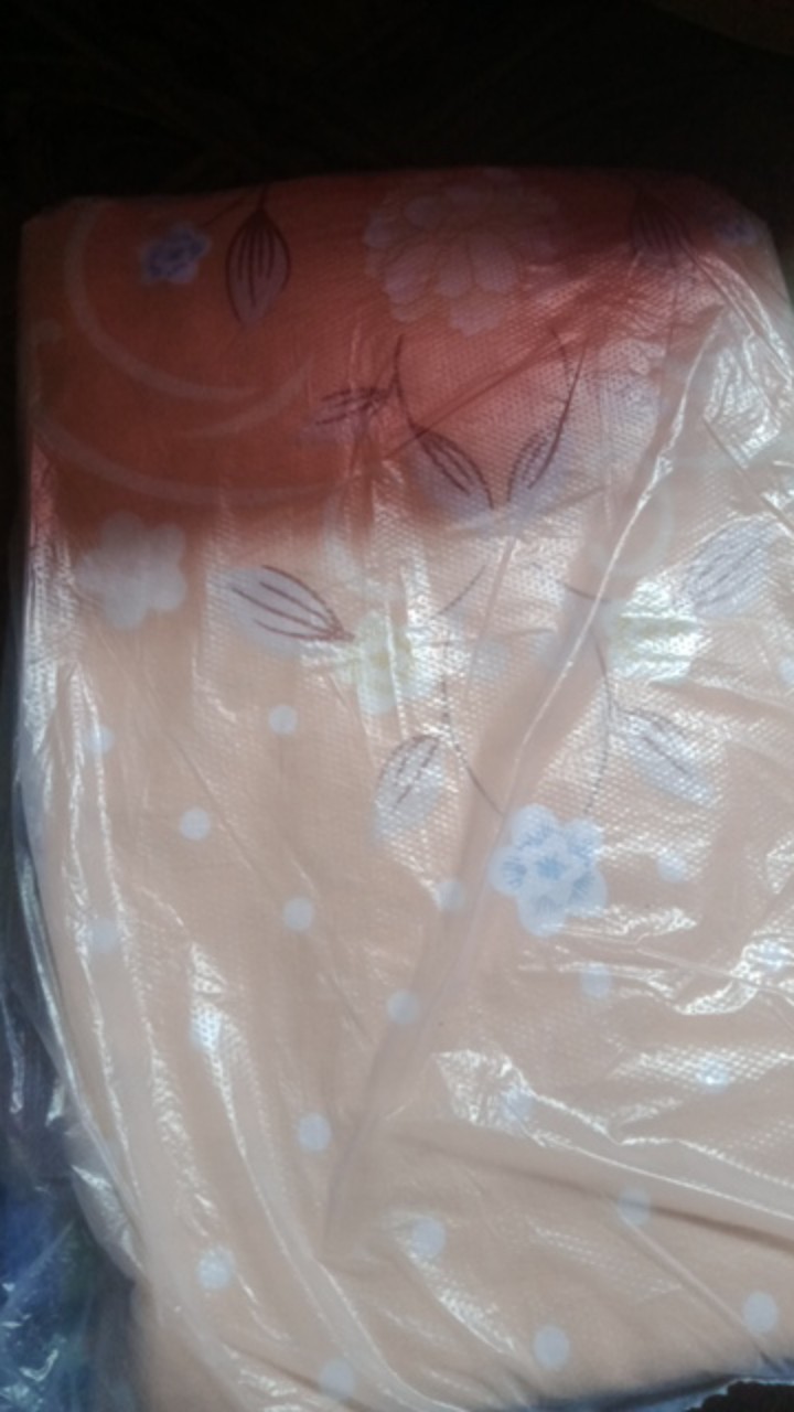 Sarung Bantal Katun Karakter Motif Terbaru Ukuran 50 X 100 Cm /sarung Bantal Cinta