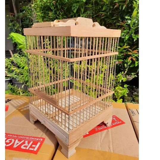 Stok terbatas.. Sangkar burung kecil untukk prenjak pleci colibry ruji mentahan