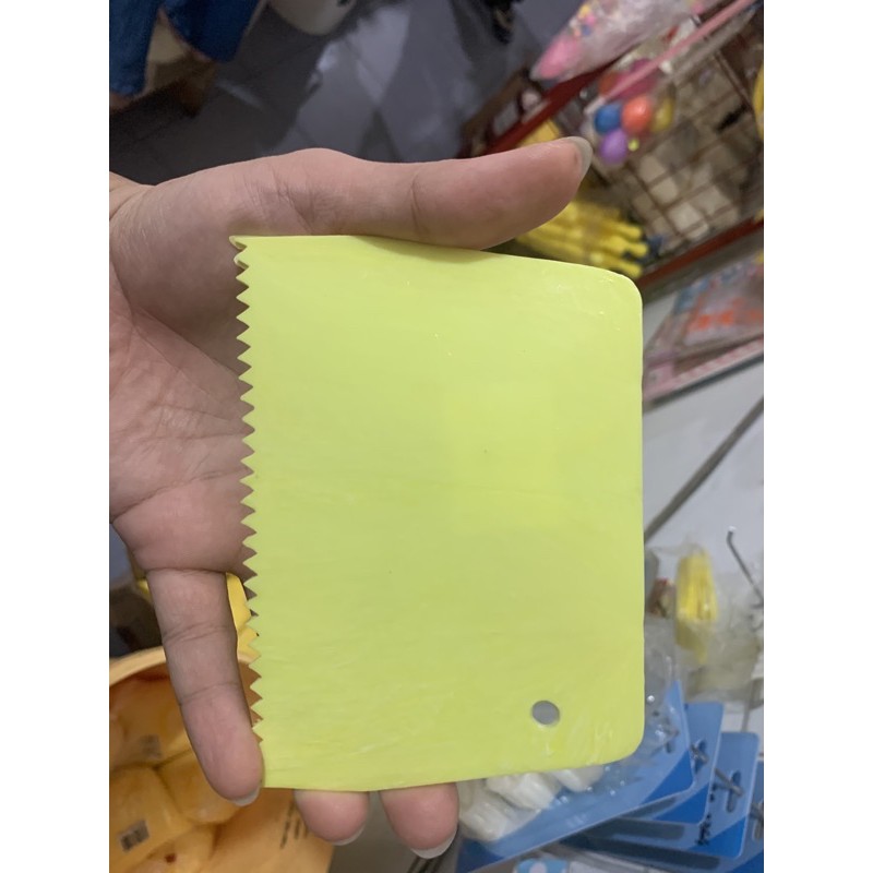 

scraper segitiga gerigi trapesium lokal scrapper
