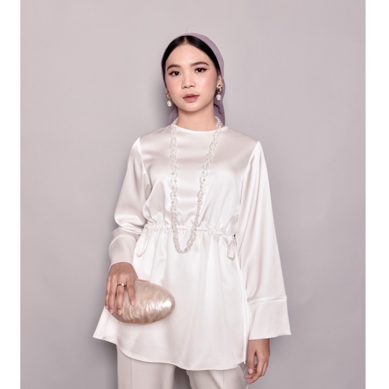 sideline emina blouse white putih
