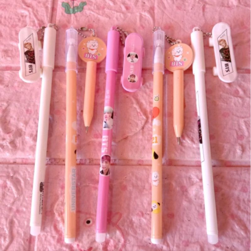 

nipura.id - Pulpen Bolpoin Pen BTS Pena 2in1 Karakter Gantungan BT21