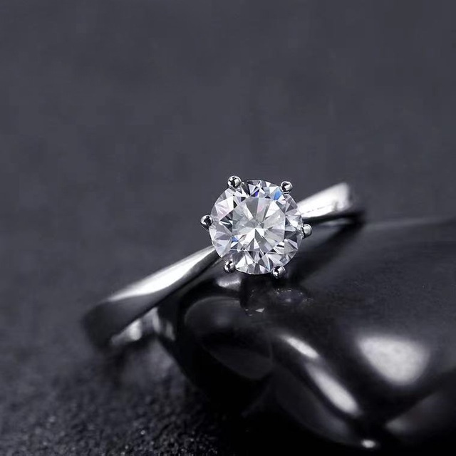 Cincin Sterling Silver 925 Dengan Cubic Zirconia Untuk Wanita