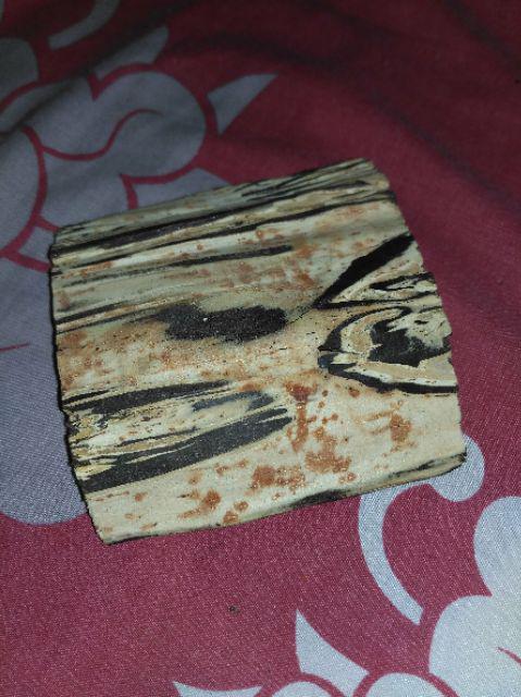 Kayu Naga Pengusir Tikus