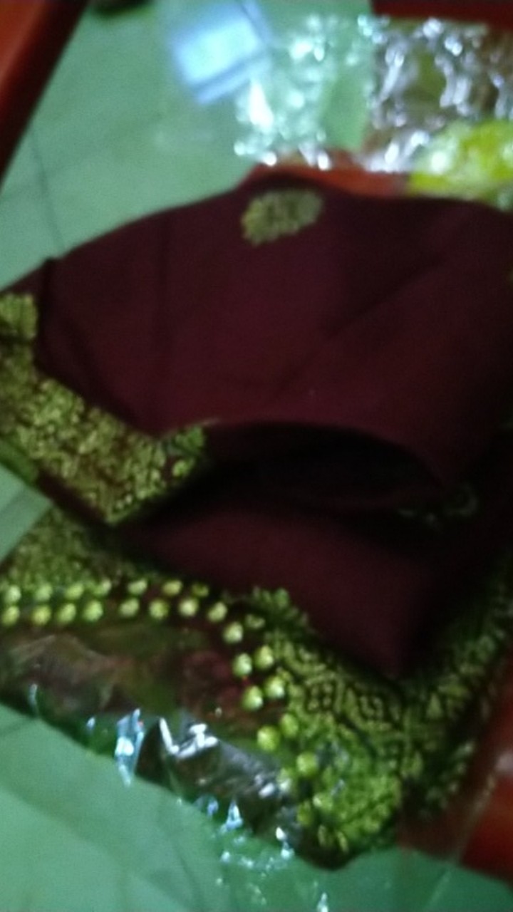 Couple Batik Songket Palembang Model Gamis Layer Brokat Terbaru Warna Maron