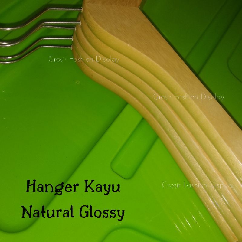 Hanger Kayu Glossy Natural Dewasa Gantungan Baju Kayu Natural Ekslusif Hanger Kayu Premium(BH)