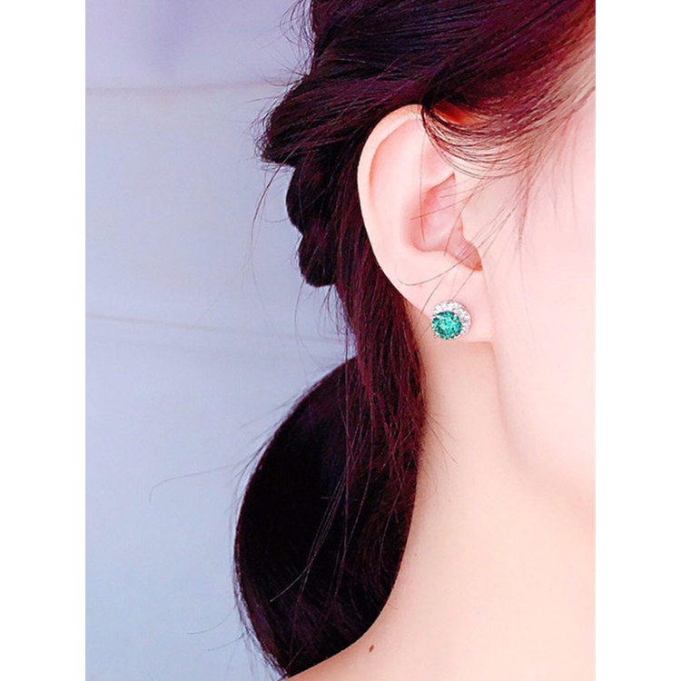 Anting Stud Zircon Bentuk Bunga Bulat Warna Hijau Bahan Silver Untuk Wanita
