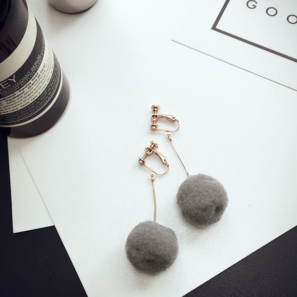 Anting Korea Wanita / Anting Klip Simple Model  MISS 77