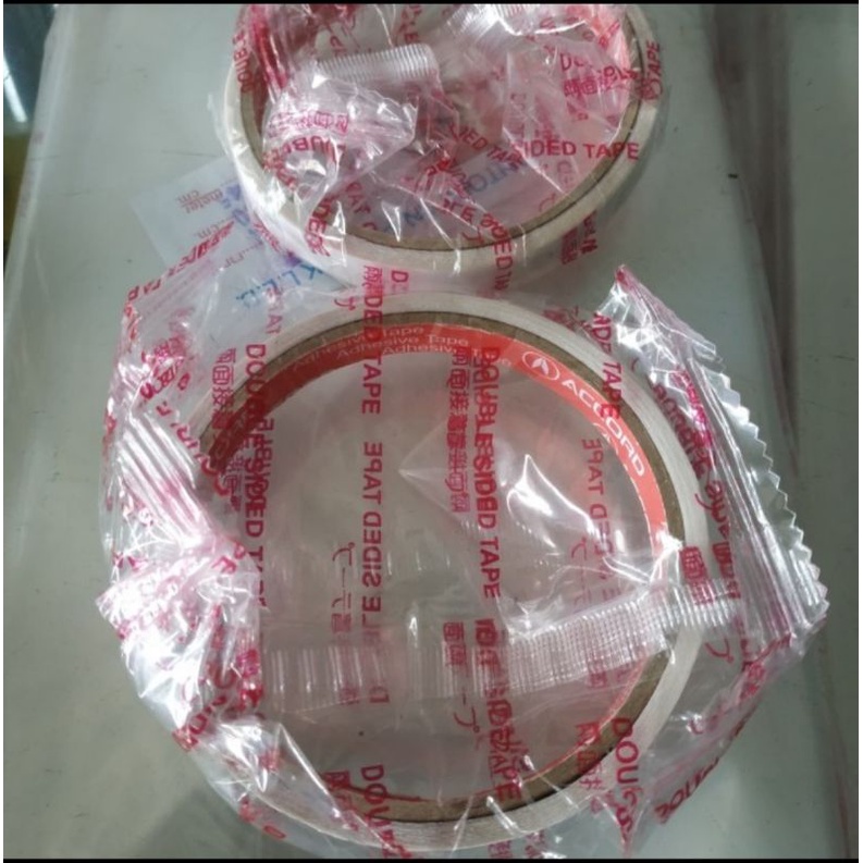 

Double tape 12 mm kecil